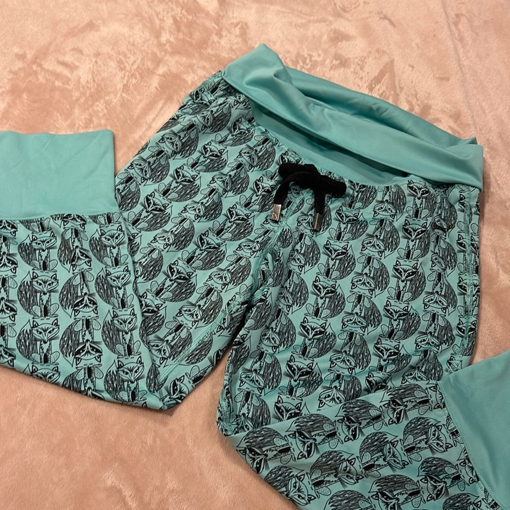THE NORTH FACE Vintage joggers. Unique print!  Size small